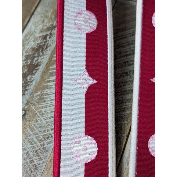 ***SOLD*** Louis Vuitton Raspberry/Pink Jacquard Shoulder Strap - Picture 7 of 10